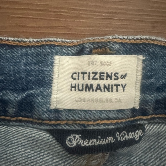 Citizens of Humanity - Shorts - Picture 8 of 8